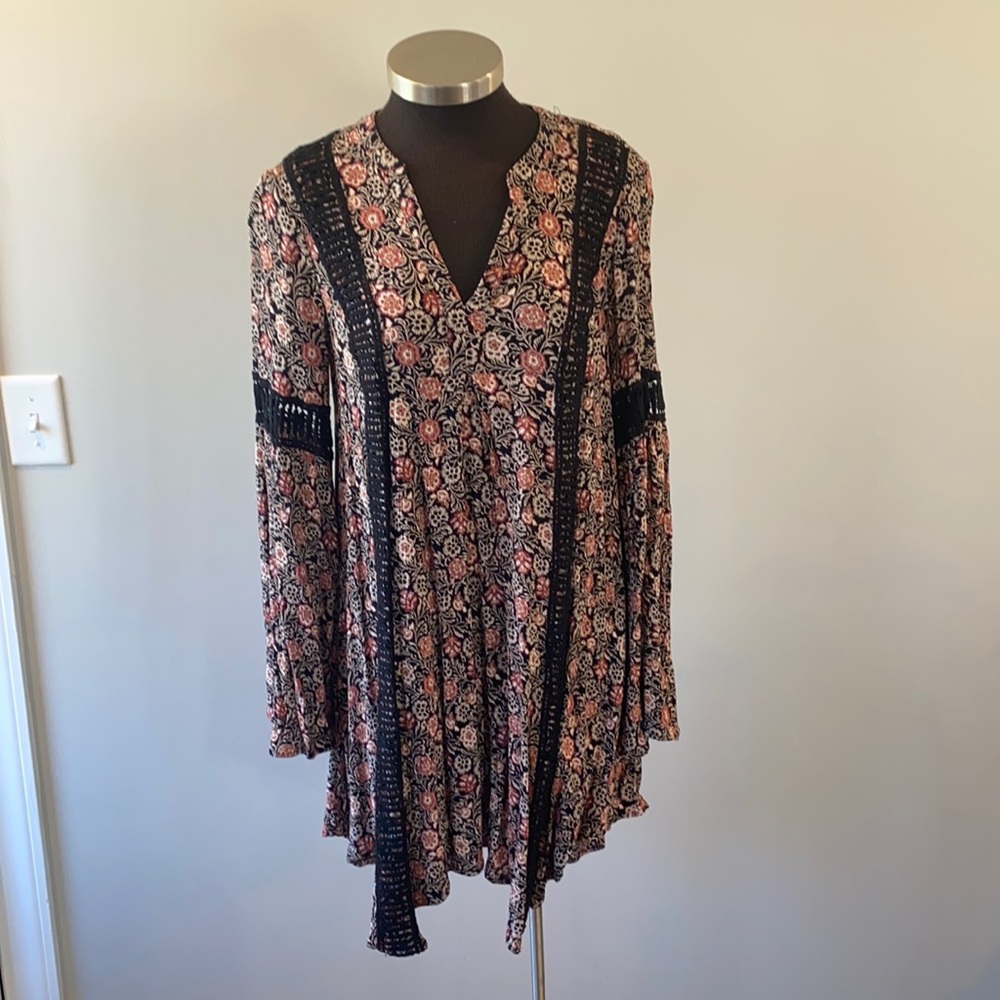 Perfect Spring/Summer Tunic. Can also be worn as a dress.
